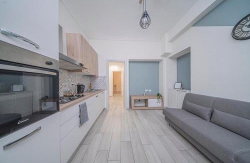 Aurora Apartment | Melody's House