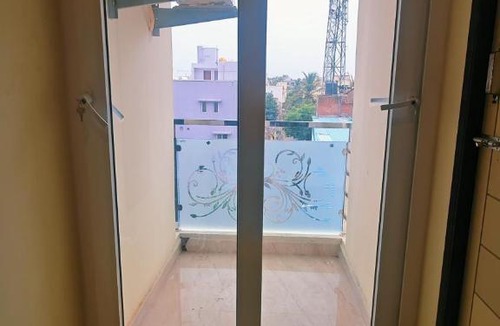 Chromepet Hotel | Melody Stays Inn