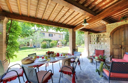 Peccioli Apartment | Melograno