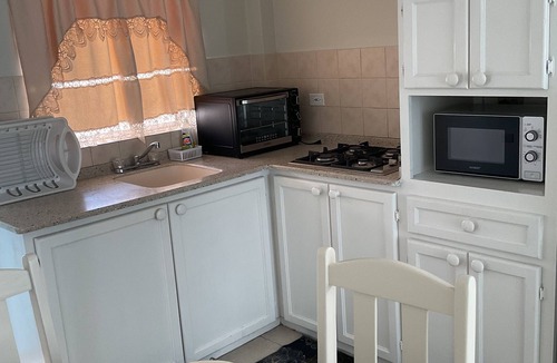 Saint Lawrence Apartment | Melrose Beach Apartments