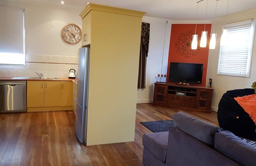 Harden Apartment | Memorial Side Serviced Apartment