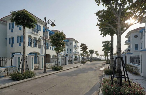 Bai Chay Villa | Memory Villa 3-bedrooms 1' walking to the beach, Ha Long bay