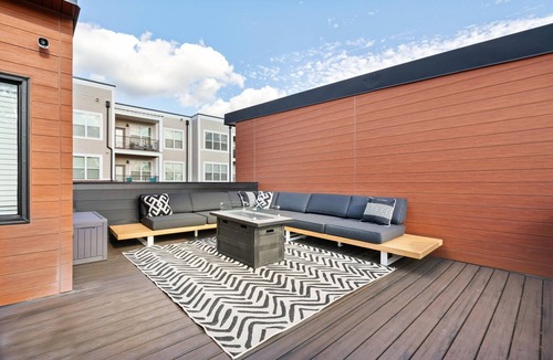 New Pathways House | Memphis Blues Rooftop & Beale st