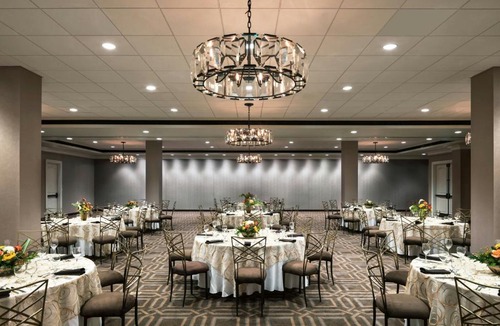 Pinch District Hotel | Memphis Riverline Hotel