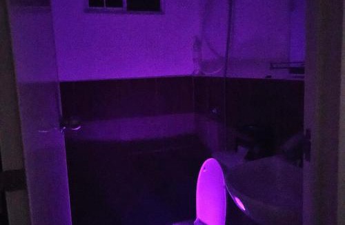 Las Pinas Hotel | Mench Staycation