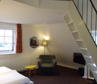 Velp Bed & Breakfast | Meneer Pos
