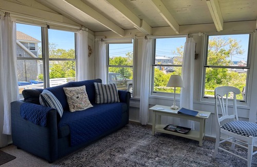 Chilmark Cottage | Menemsha - Davis House