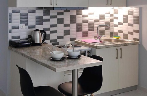 Vardaris Apartment | Menta Studios, next to metro station, smart tv