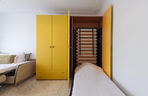 Menton Apartment | Menton, Studio pour 3 personnes, proche gare