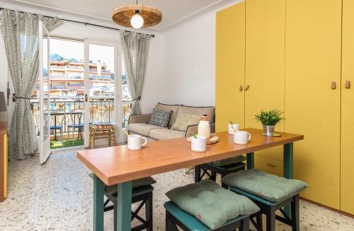 Menton Apartment | Menton, Studio pour 3 personnes, proche gare