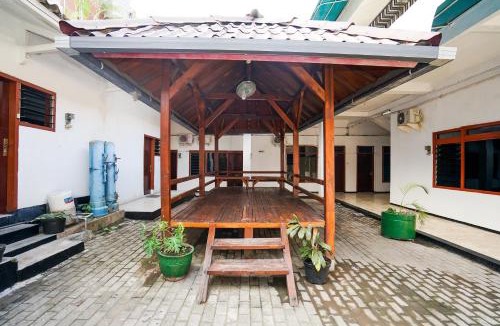 Surabaya Hotel | Merapi Inn Syariah by ecommerceloka