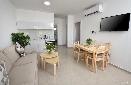 Migdal Apartment | MeravSuite