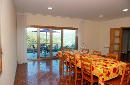 Rio Caldo Villa | Merck Villa Gerês