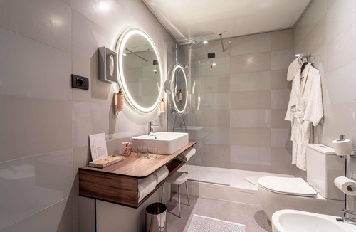 Saragozza-Porto Hotel | Mercure Bologna Centro