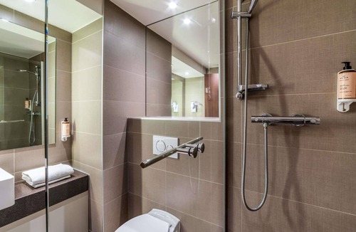 Herouville-Saint-Clair Hotel | Mercure Caen Cote de Nacre Herouville Saint Clair