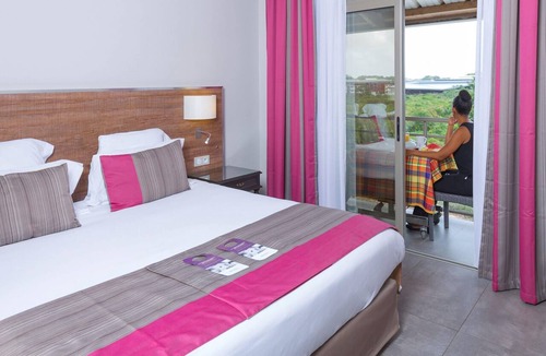 Cayenne Hotel | Mercure Cayenne Royal Amazonia Hotel