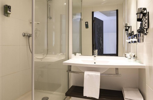 Chartres Hotel | Mercure Chartres Centre Cathédrale