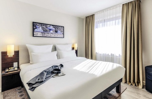 Neuperlach Hotel | Mercure Hotel München Süd Messe