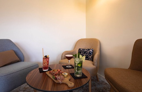 Aix-les-Bains Hotel | Mercure Hotel & Spa Aix-les-Bains Domaine Marlioz