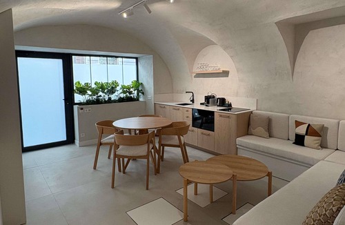 Old Town Hotel | Mercure Nice Marche aux Fleurs