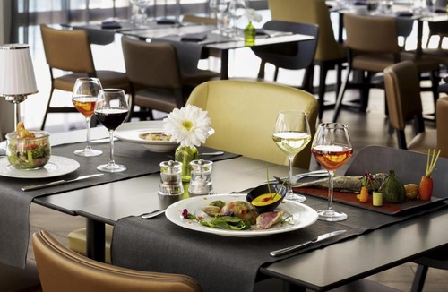 Orange Hotel | Mercure Orange Centre A7/A9