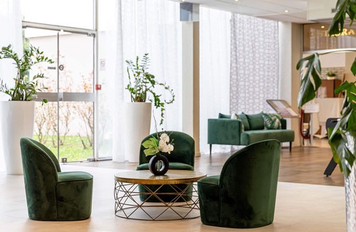 Le Blanc-Mesnil Hotel | Mercure Paris Le Bourget