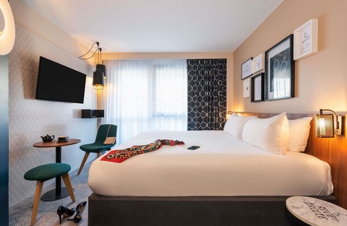Saint-Lambert Hotel | Mercure Paris Montparnasse Pasteur