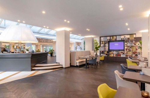 Zona XXVIII Tor de' Cenci Hotel | Mercure Roma West