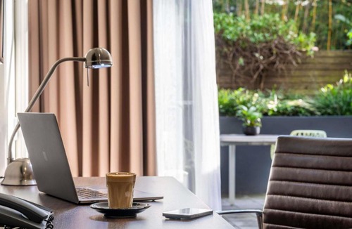 Greenwich Hotel | Mercure Sydney St Leonards