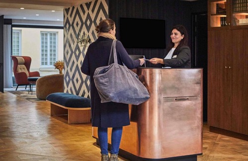 Notre-Dame Hotel | Mercure Versailles Chateau