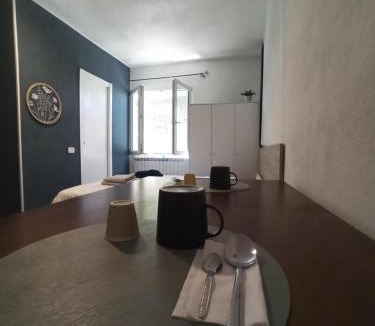 Limbiate House | Mercury Room
