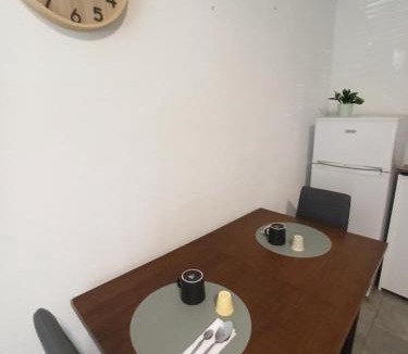 Limbiate House | Mercury Room
