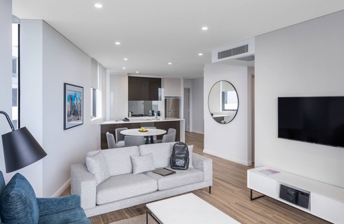 Mascot Apartment | Meriton Suites Sydney Airport