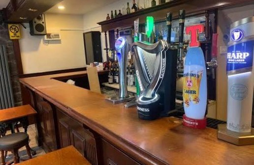 Portaferry Apartment | Mermaid Bar & Accomodation