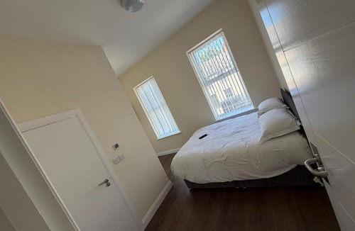 Portaferry Apartment | Mermaid Bar & Accomodation