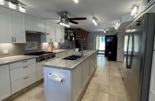 Sunset Cove House | Mermaid Point /private bay front property
