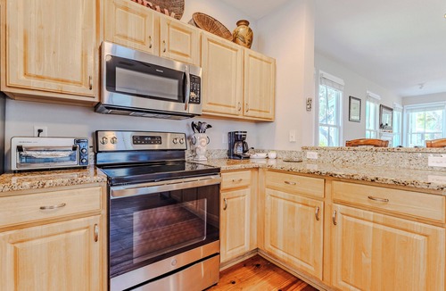 Steinhatchee Cottage | Mermaid's Rest Steinhatchee Landing Resort - Sleeps 6