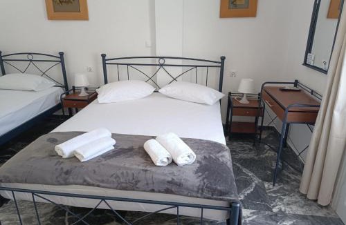Kamares House | Meropi Rooms
