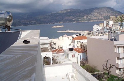 Karpathos Town Apartment | Mertonas Studios