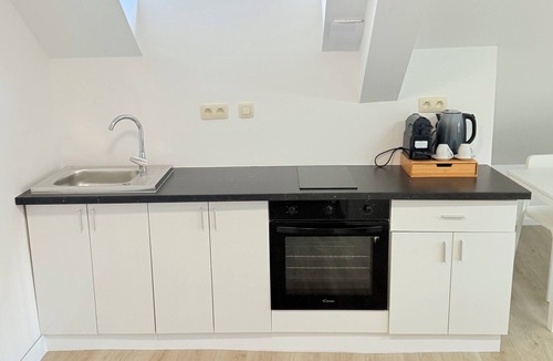 Mont-sur-Marchienne House | Mervahomee
