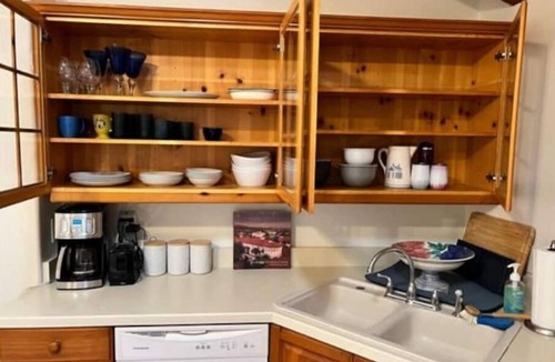 West Mesa Apartment | Mesa Beach Studio-Newly Remodeled