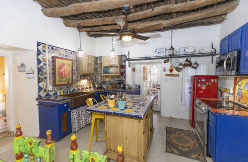 Mesilla Cottage | Mesilla 1869 Adobe 2 Blocks from Plaza