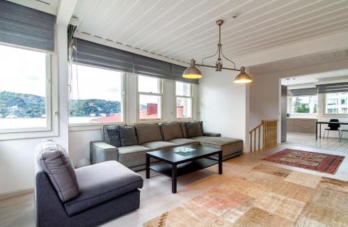 Rumeli Hisari Apartment | Mesmerizing Flat with Bosphorus View in Sariyer