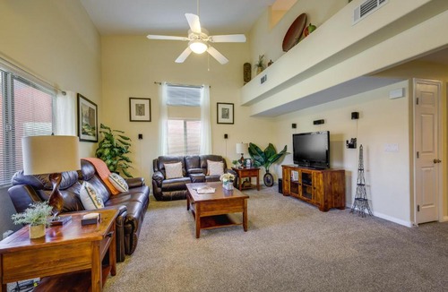 Mesquite House | Mesquite Condo w/Community Pool & Hot Tub!