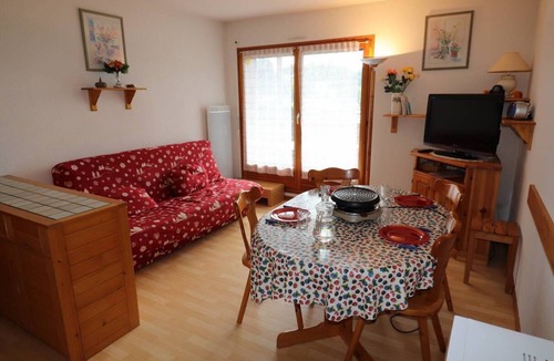 Metabief Apartment | METABIEF - QUARTIER BEAUSOLEIL - Building Les chardons - Apartment 6 people