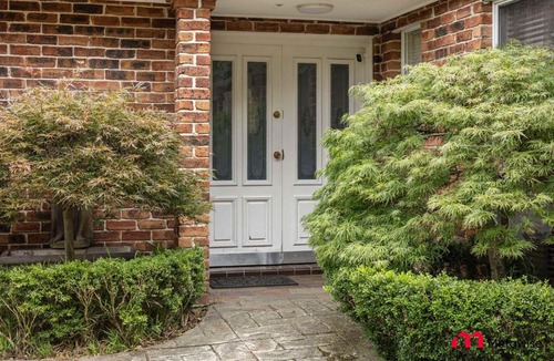 Castle Hill House | MetaWise Cozy Family Room4 in Shared Home Free Parking