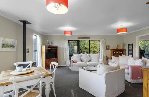 Methven House | Methven central 3 bedroom house- Colcord