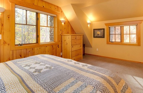 Camp Sherman Cabin | Metolius River Resort Cabin 1 - Luxurious cabin on the Metolius River w/