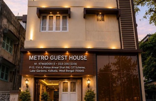 Kolkata House | Metro Guest House,Near South City Mall