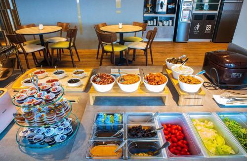 Douliou Hotel | Metro Hotel